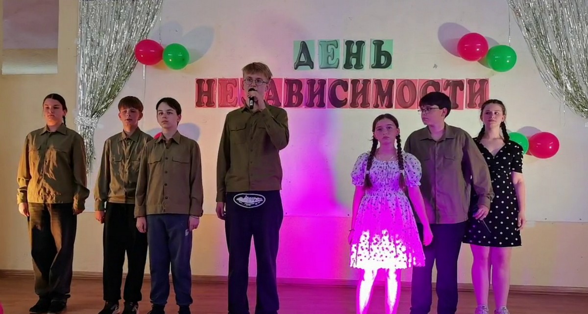 Торжественное празднование Дня Независимости в лагере 